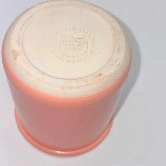 La Fermière Pink Pot | Terracotta Collectible Jar - Picture 3 of 5